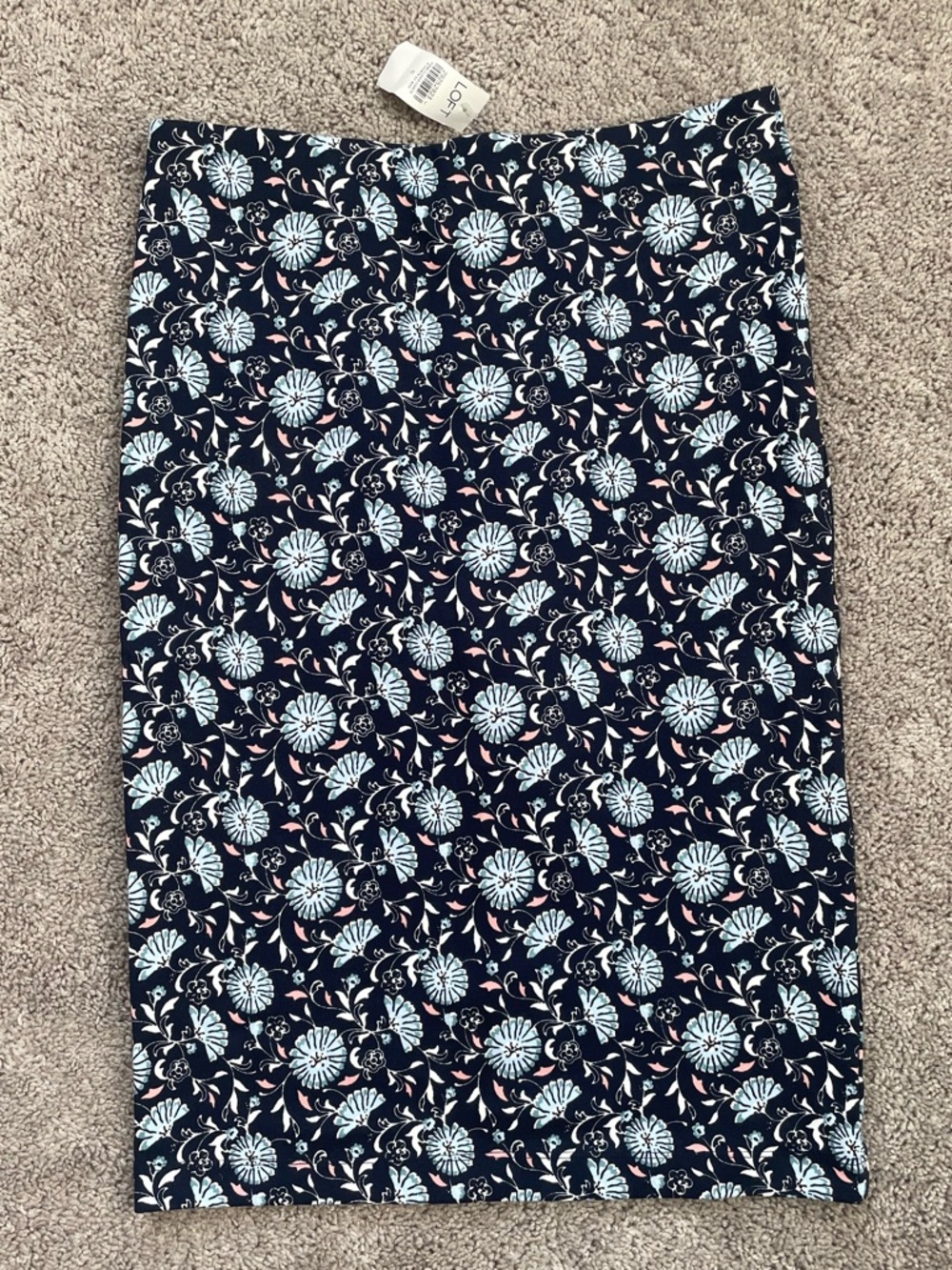 Ann Taylor Loft Small S Floral Pencil Skirt Stretchable Flex BNWT